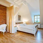 Gulfhof Butendiek - Ferienapartments *