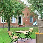 Apartment Gulfhof Butendiek - Ferienapartments Neuharlingersiel