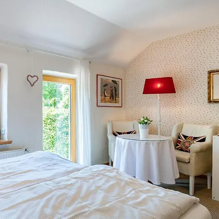 Gulfhof Butendiek - Ferienapartments * Neuharlingersiel