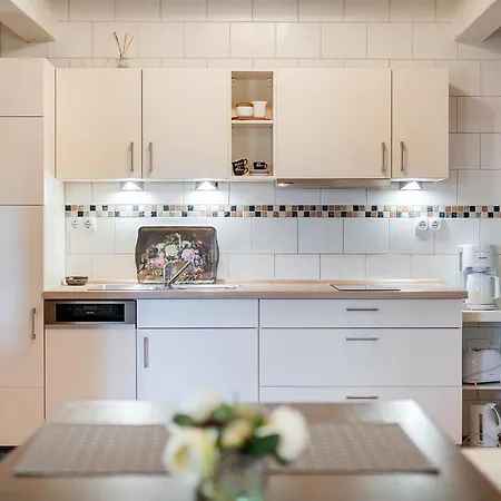 Gulfhof Butendiek - Ferienapartments Neuharlingersiel
