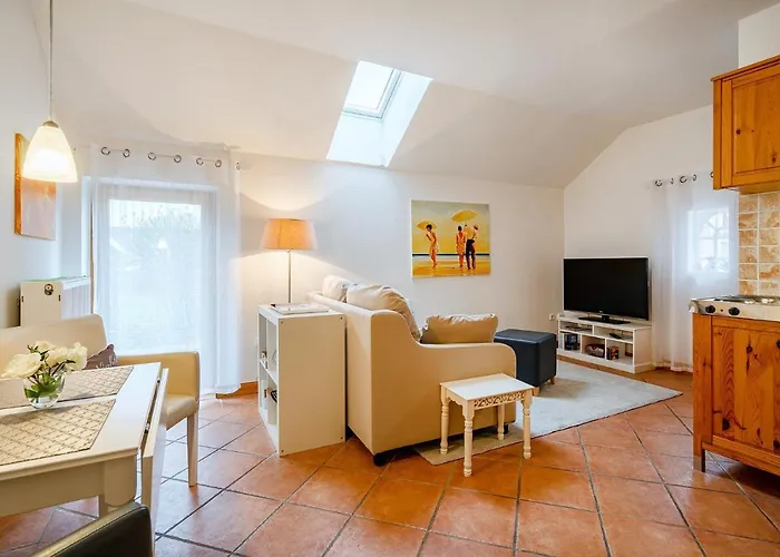 Gulfhof Butendiek - Ferienapartments * ノイハルリンガージール