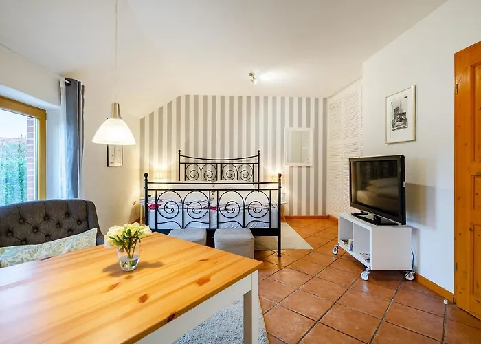 Gulfhof Butendiek - Ferienapartments Neuharlingersiel