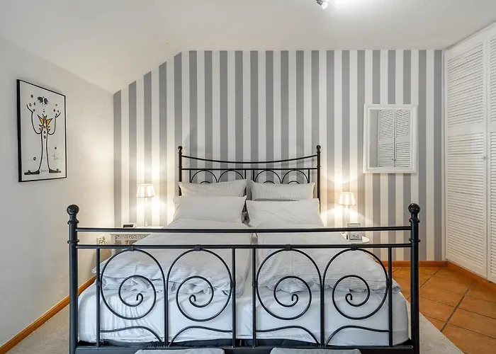 Gulfhof Butendiek - Ferienapartments ノイハルリンガージール