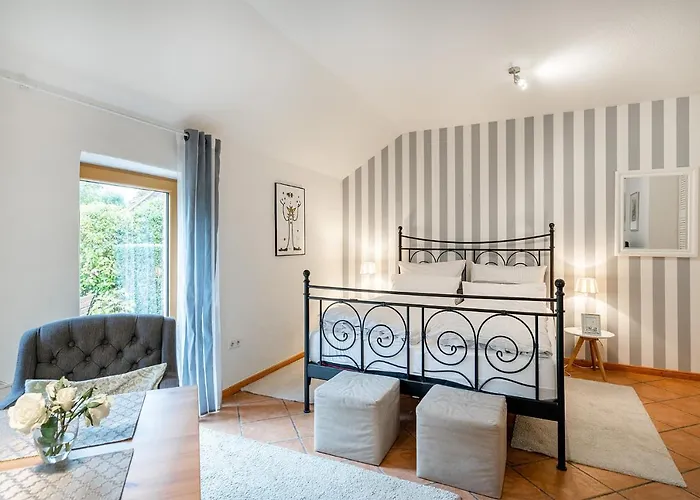 Gulfhof Butendiek - Ferienapartments ノイハルリンガージール